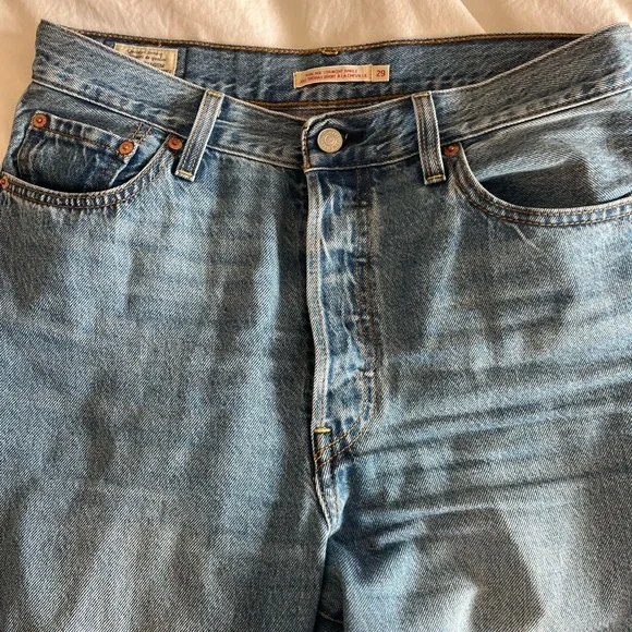 Levi’s Ribcage - Medium Blue - Picture 2 of 3